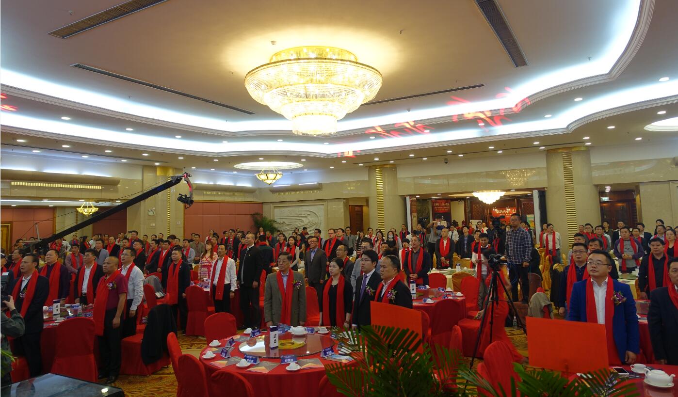 凤凰涅槃-铸就辉煌(必威beway——“足迹2016”）